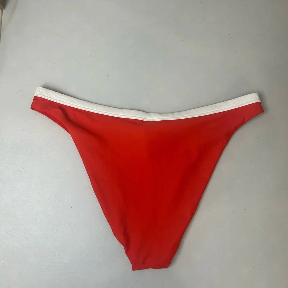 Forever 21 Red Bikini Bottoms w/ White Contrast Trim XL NWT‎